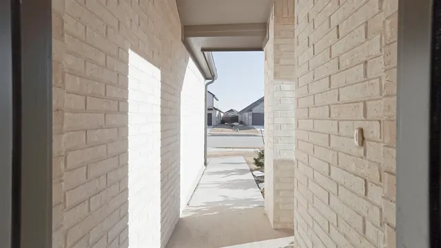 $2,400 | 465 Chase Creek Drive, Lavon, TX 75166