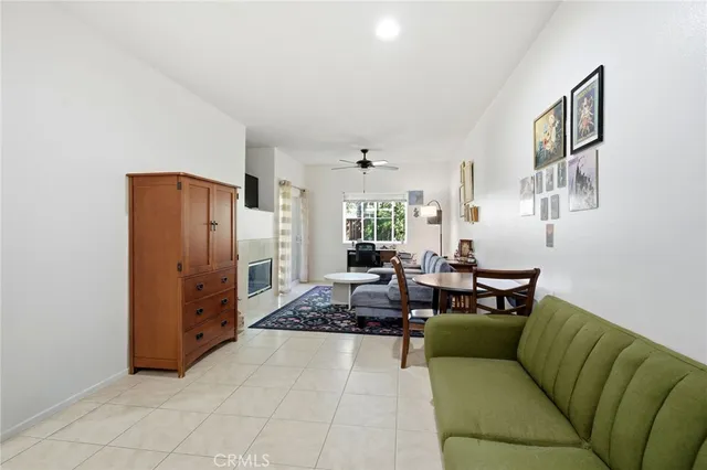 $314,999 | 26450 Arboretum Way, Unit 1006, Murrieta, CA 92563