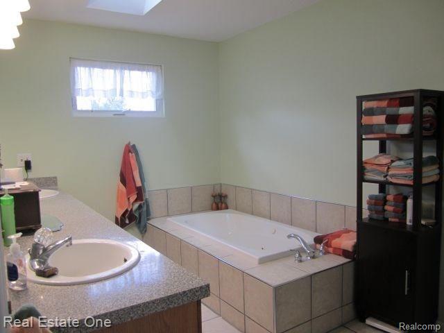 1230 John R Road Rochester Hills, MI 48307 - Photo 26 of 35