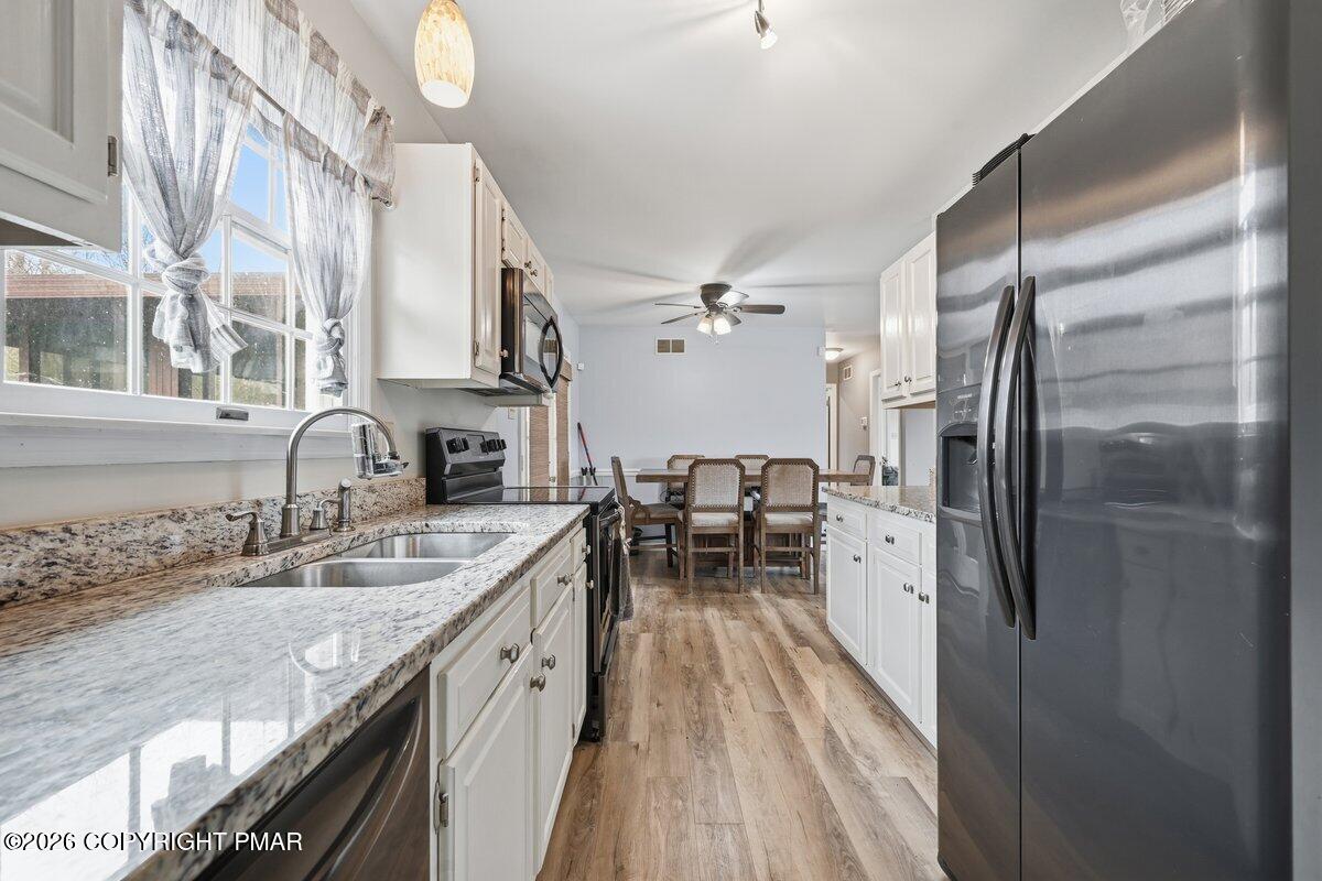 5682 Cherry Valley Road Stroudsburg, PA 18360 - Photo 4 of 55 009_DSC_0051