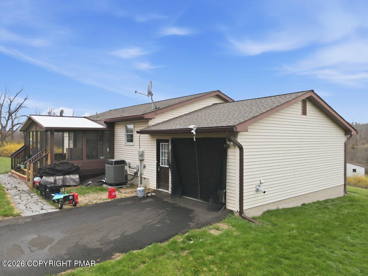 5682 Cherry Valley Road Stroudsburg, PA 18360 - Photo 52 of 55 051_dji_fly_20260403_123842_861_17752343