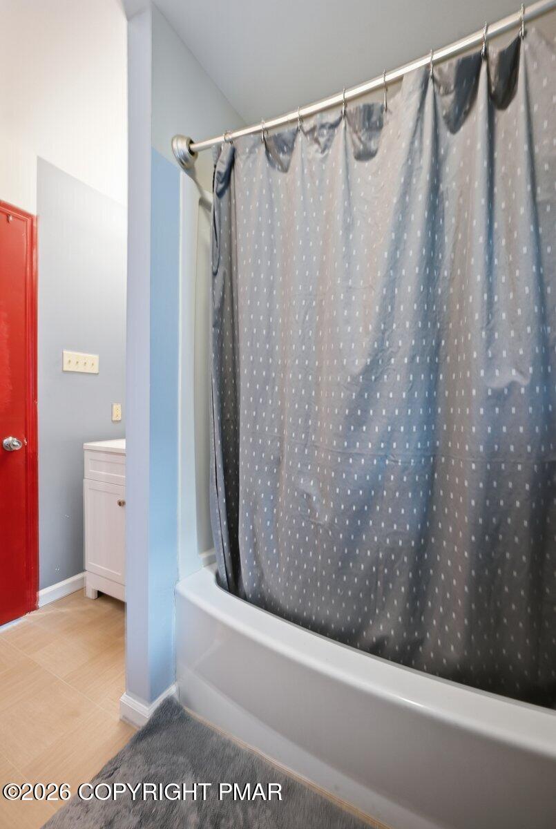 5682 Cherry Valley Road Stroudsburg, PA 18360 - Photo 10 of 55 024_DSC_9987