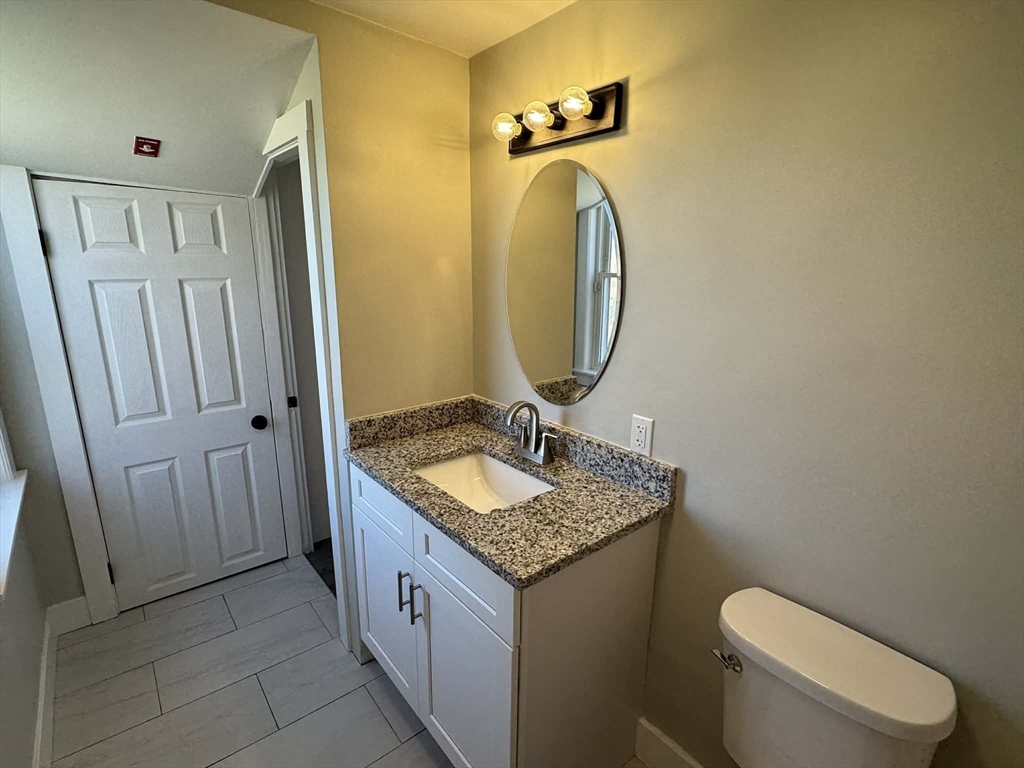 19 Weir Avenue Taunton, MA 02780 - Photo 14 of 29