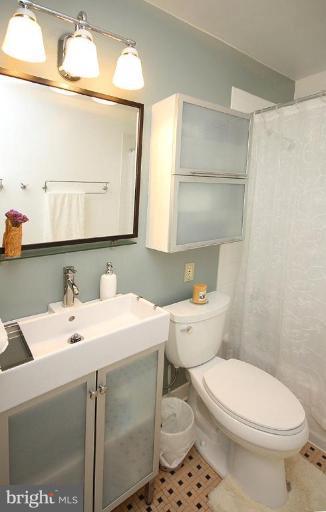 3713 Nimitz Road Kensington, MD 20895 - Photo 11 of 17 Bath #1