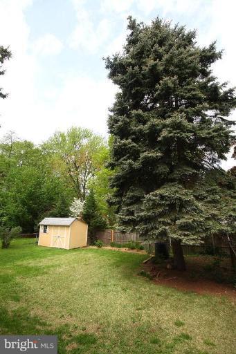 3713 Nimitz Road Kensington, MD 20895 - Photo 15 of 17 Back yard