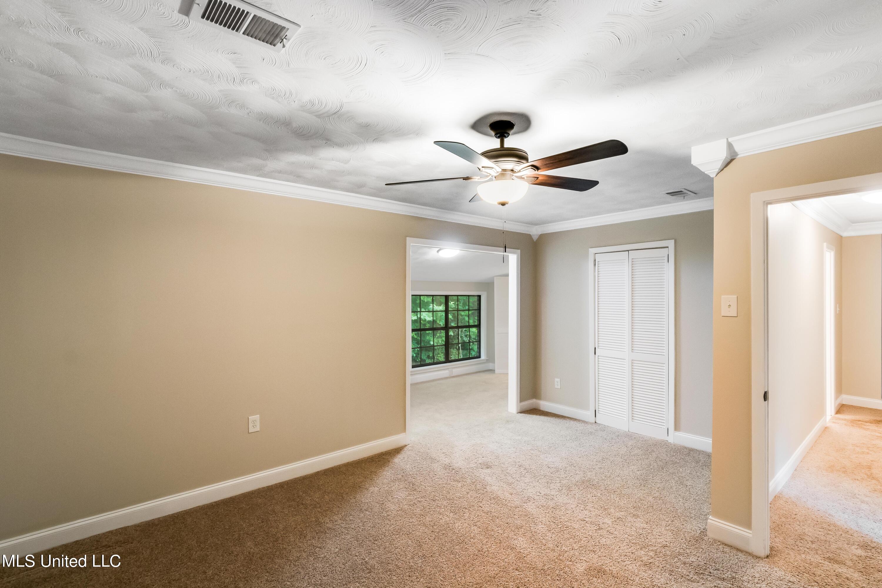 4922 Halls Ferry Road Vicksburg, MS 39180 - Photo 17 of 43 4922 Halls Ferry-10