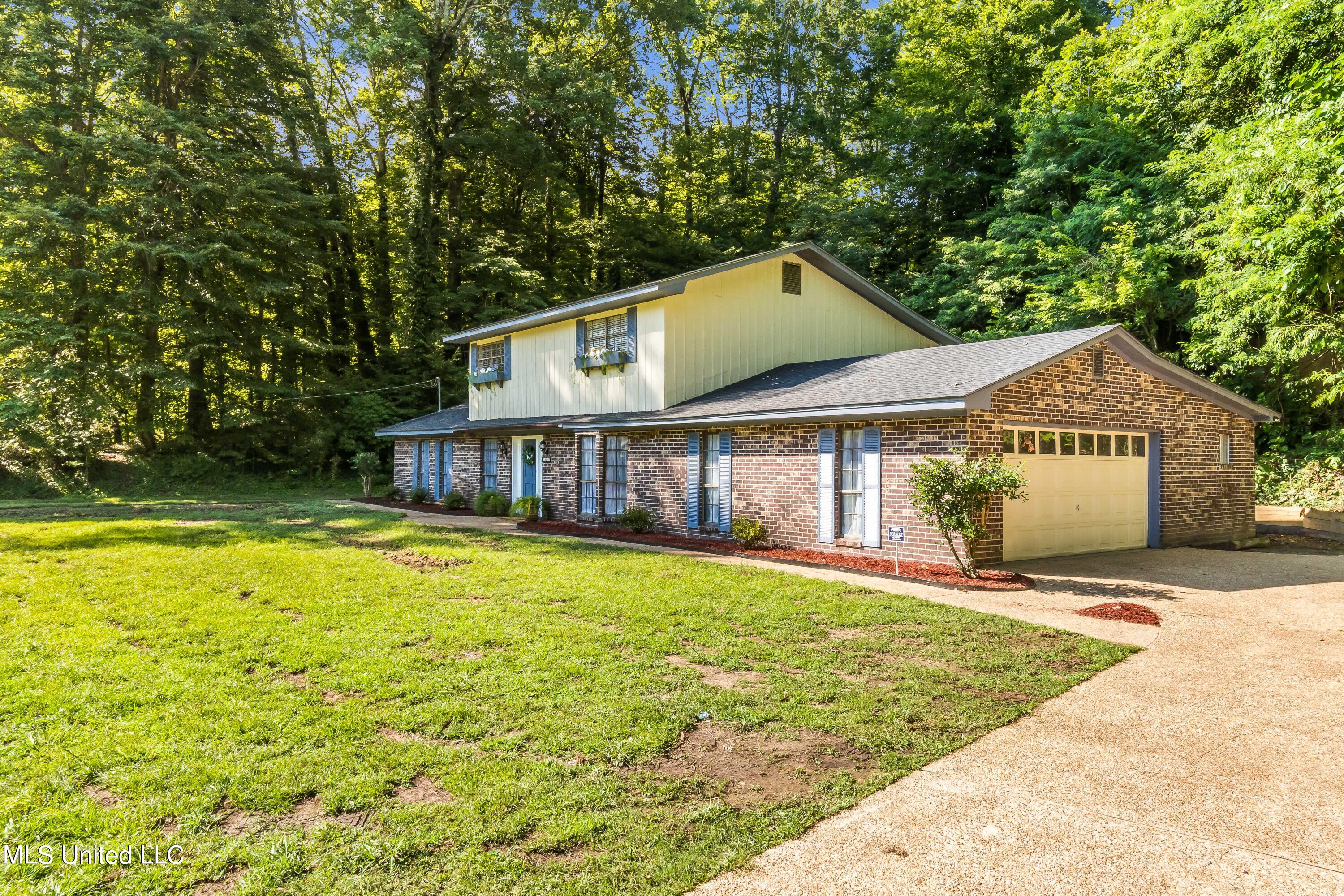 4922 Halls Ferry Road Vicksburg, MS 39180 - Photo 8 of 43 4922 Halls Ferry-1