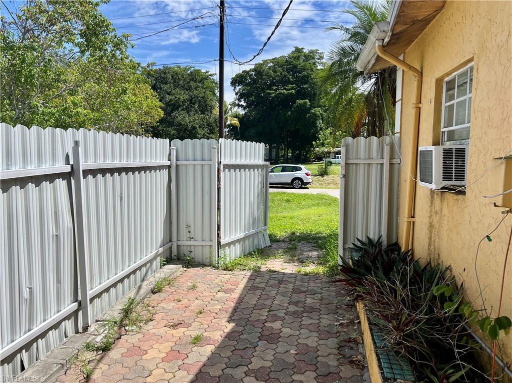 2080 Pelton Avenue Naples, FL 34112 - Photo 21 of 43 a view of a backyard with a garden