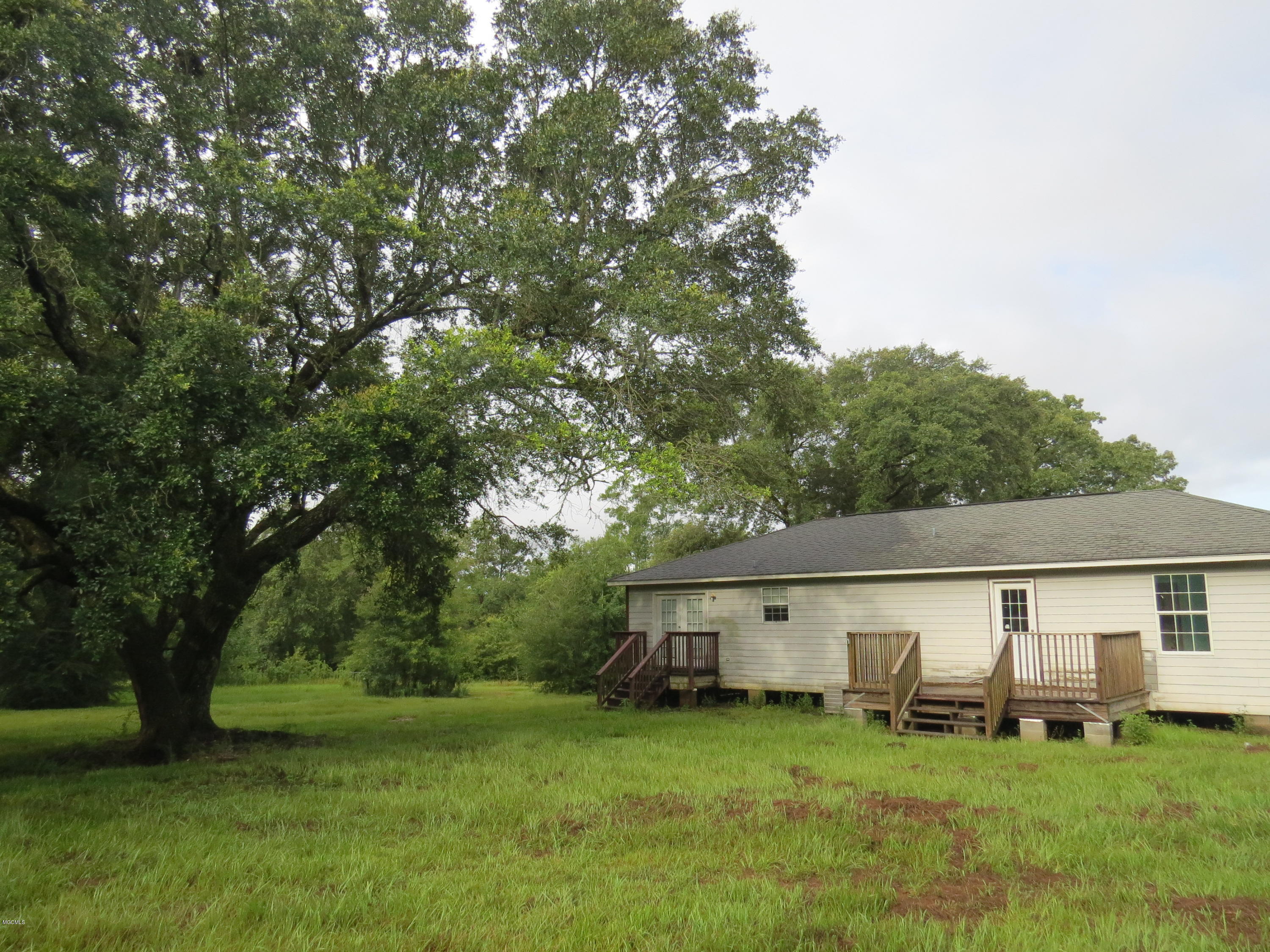 11364 Vidalia Road Pass Christian, MS 39571 - Photo 3 of 23 Back