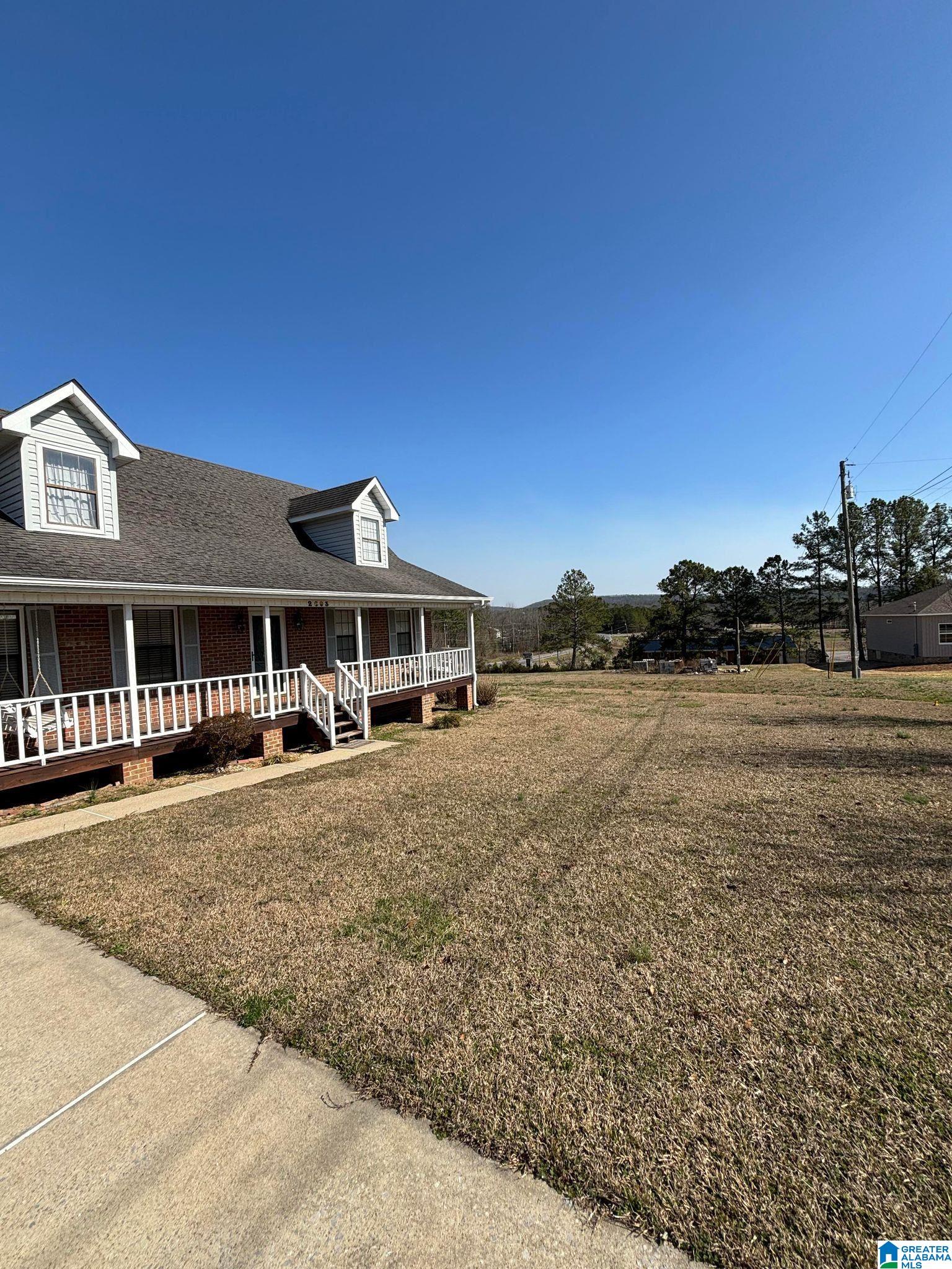 2693 Pilgrim Way Gadsden, AL 35907 - Photo 3 of 16
