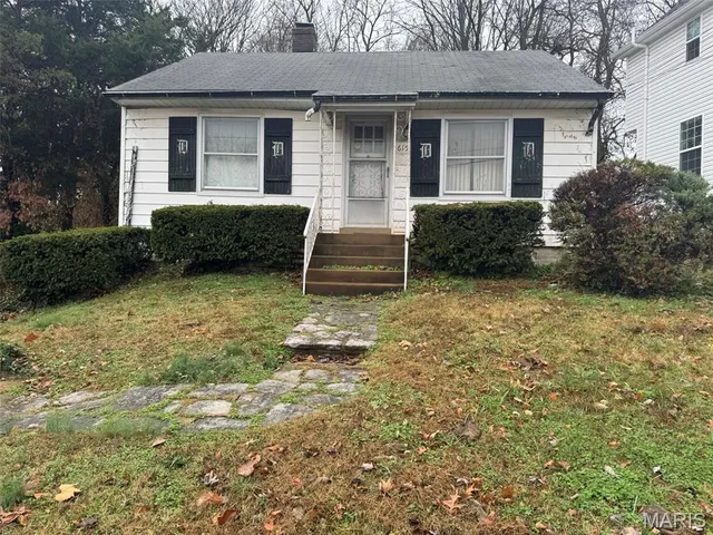 $134,900 | 615 Cornell Avenue, Webster Groves, MO 63119