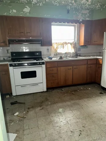 $134,900 | 615 Cornell Avenue, Webster Groves, MO 63119