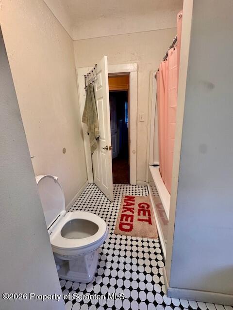 815 Monroe Avenue Scranton, PA 18510 - Photo 12 of 38 Monroe Bath 1