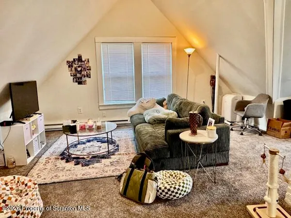 $3,000 | 815 Monroe Avenue, Scranton, PA 18510