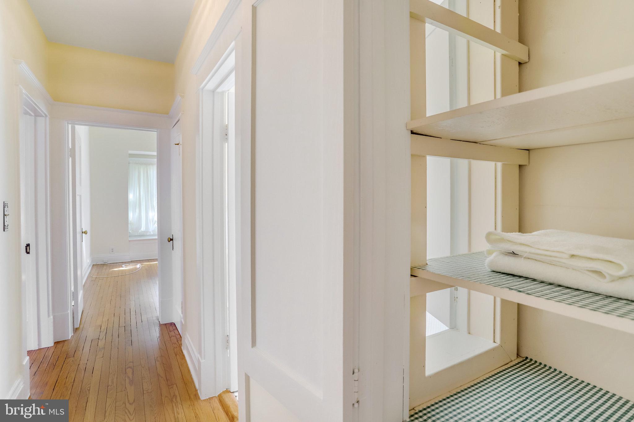 2436 North Glebe Road Arlington, VA 22207 - Photo 21 of 74 Linen closet that opens from two sides...