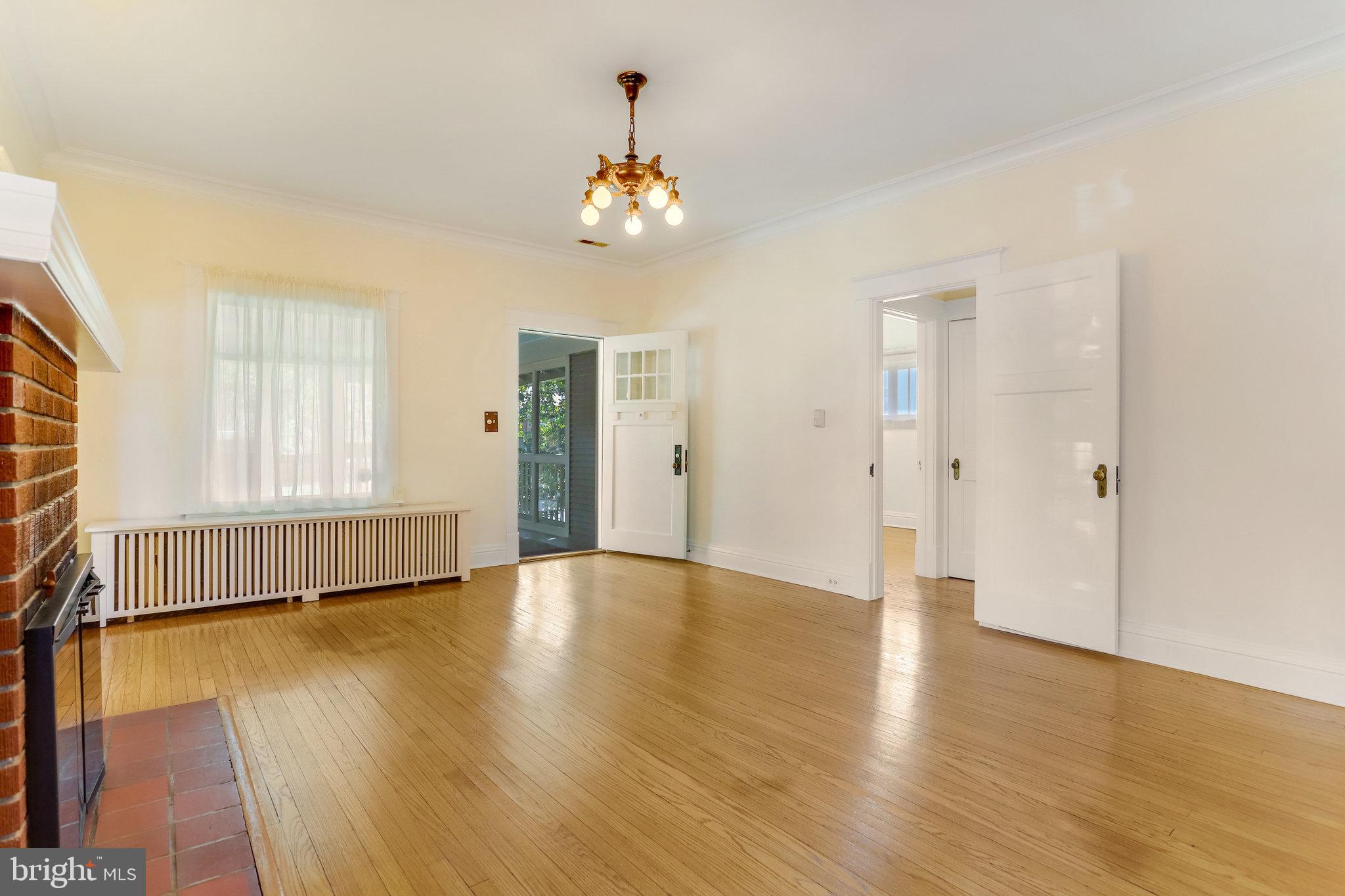 2436 North Glebe Road Arlington, VA 22207 - Photo 24 of 74 Gas FP, original HD floors & 1920 light fixture.