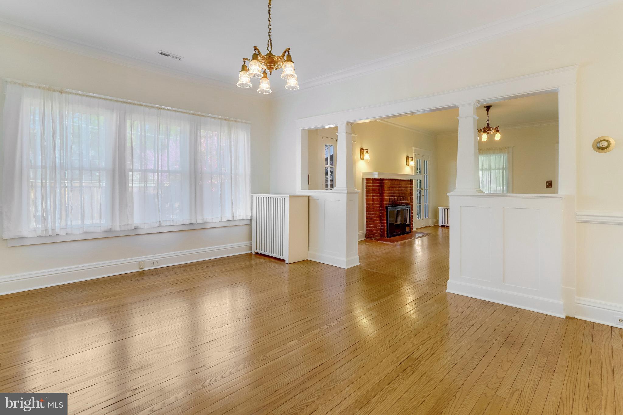 2436 North Glebe Road Arlington, VA 22207 - Photo 28 of 74 Lots of natural light