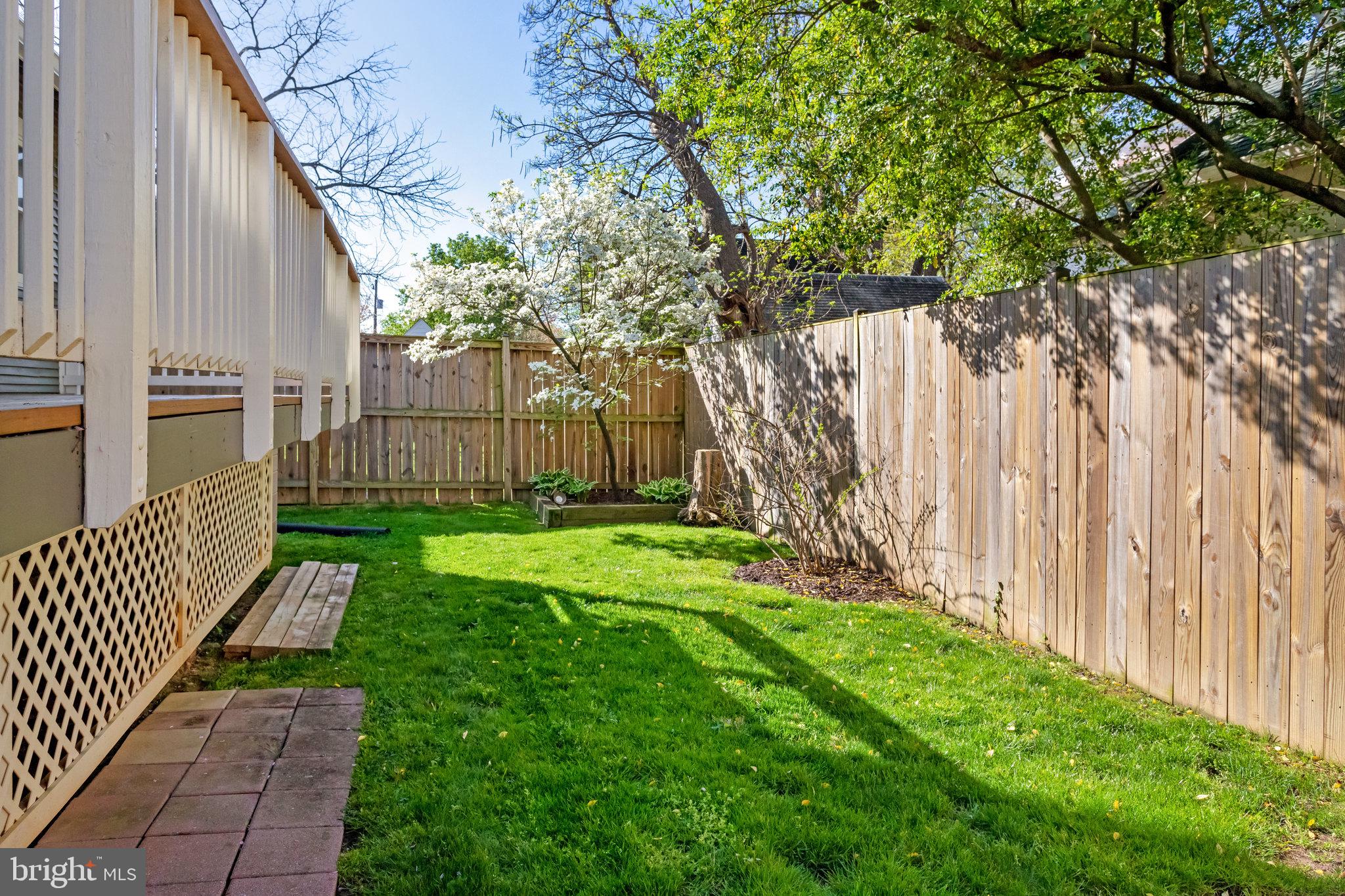 2436 North Glebe Road Arlington, VA 22207 - Photo 66 of 74 Croquet anyone?