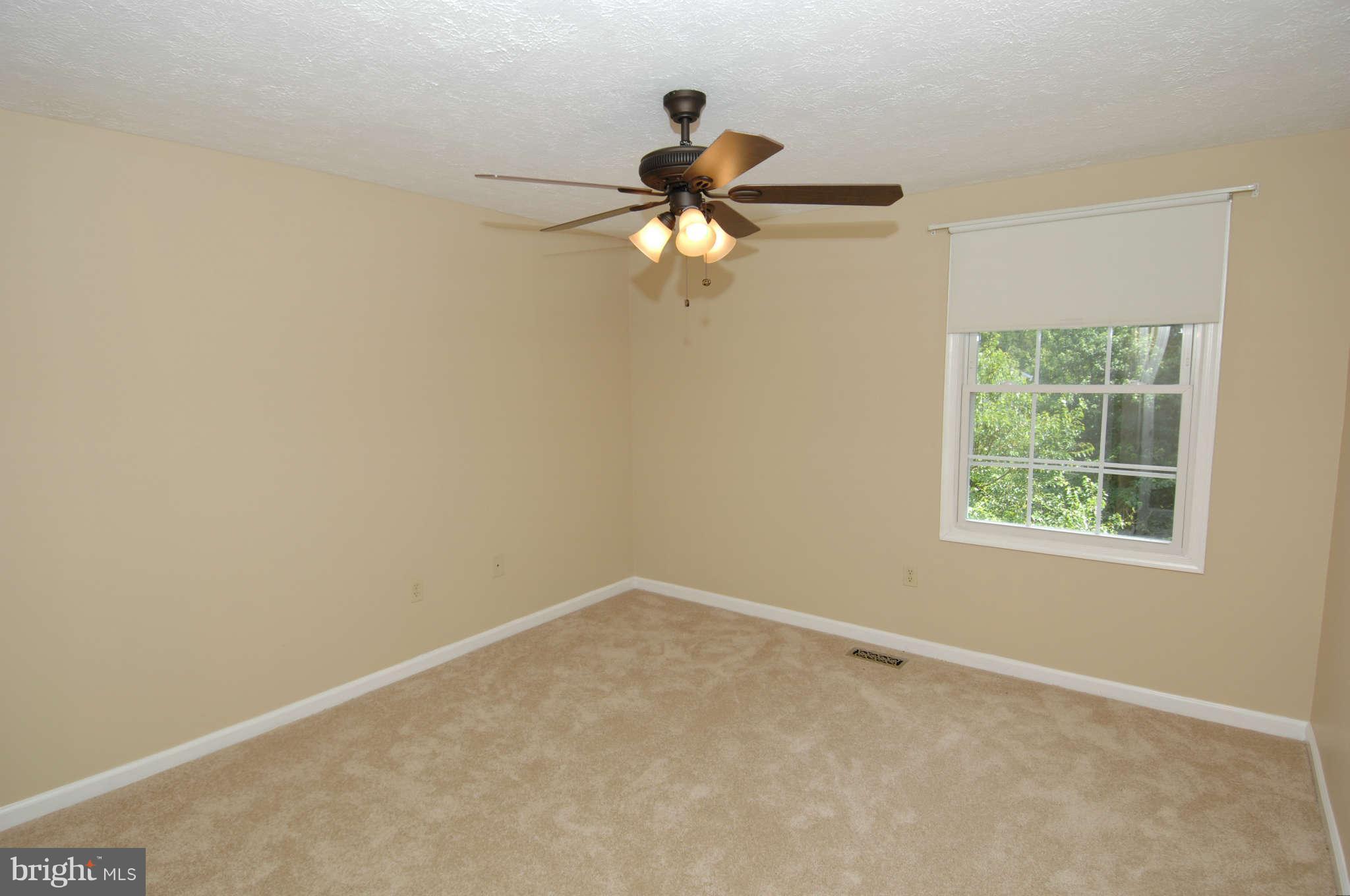 1109 Riva Ridge Drive Great Falls, VA 22066 - Photo 20 of 27 Bedroom