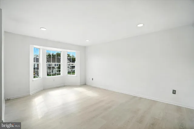 $284,900 | 156 Country Ridge Drive, Red Lion, PA 17356