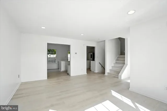 $284,900 | 156 Country Ridge Drive, Red Lion, PA 17356