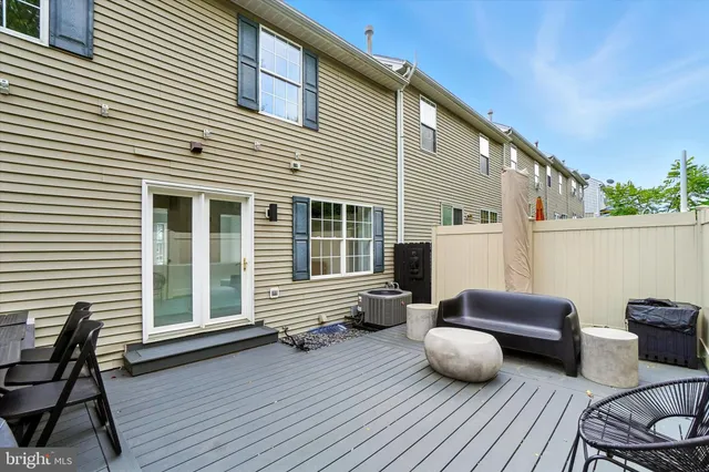 $284,900 | 156 Country Ridge Drive, Red Lion, PA 17356