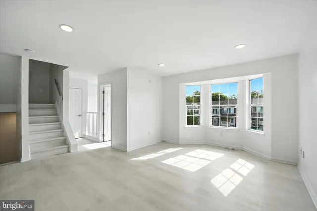 $284,900 | 156 Country Ridge Drive, Red Lion, PA 17356