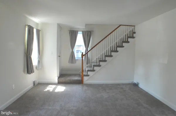 $3,300 | 4600 3rd Street North, Arlington, VA 22203