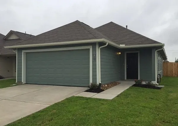 $1,825 | 5451 Latta Plantation Drive, Katy, TX 77449