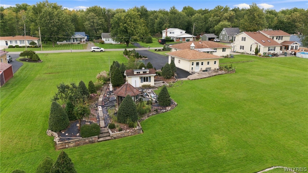 2746 Homeyer Road Wheatfield, NY 14120 - Photo 19 of 47 Gallery Image 19
