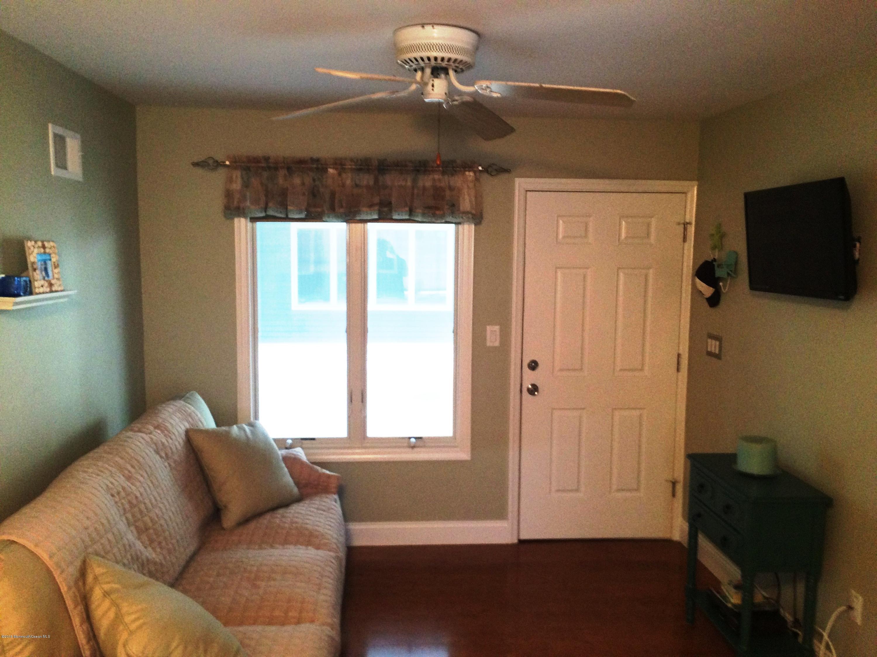 1709 Highway 35, Unit 2 Seaside Heights, NJ 08751 - Photo 8 of 12 Living room