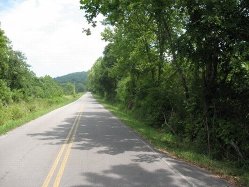28 North No Pone Valley Road Decatur, TN 37322 - Photo 1 of 3