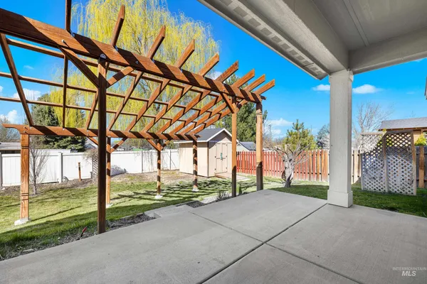 $414,900 | 2718 Cyan Avenue, Caldwell, ID 83605