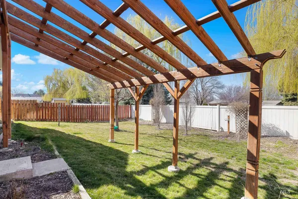 $414,900 | 2718 Cyan Avenue, Caldwell, ID 83605