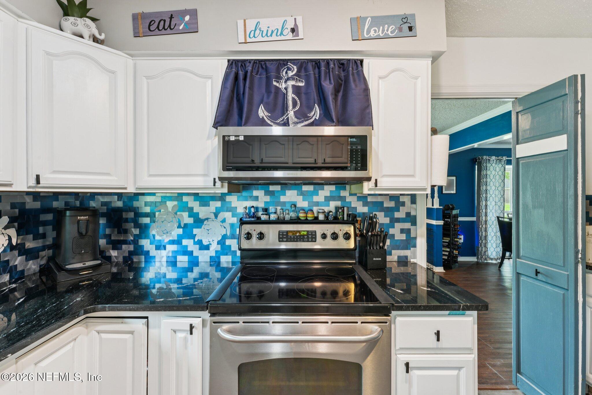 11471 Scott Mill Road Jacksonville, FL 32223 - Photo 21 of 57 21-web-or-mls-Scott Mill Rd-S1104-021