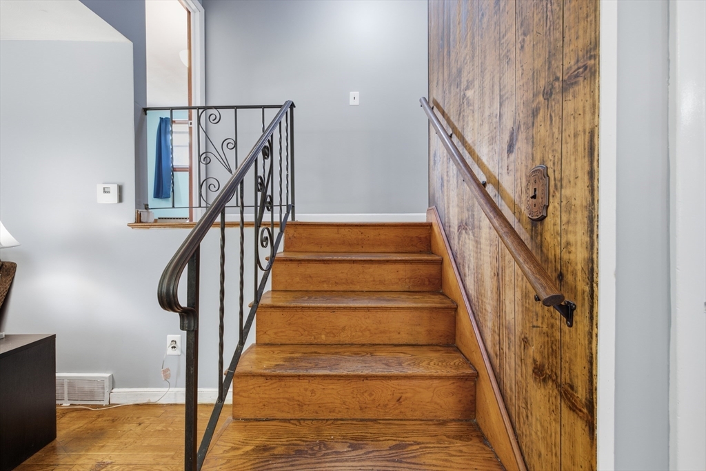 47 West Shore Road Holbrook, MA 02343 - Photo 14 of 30 Gallery Image 14