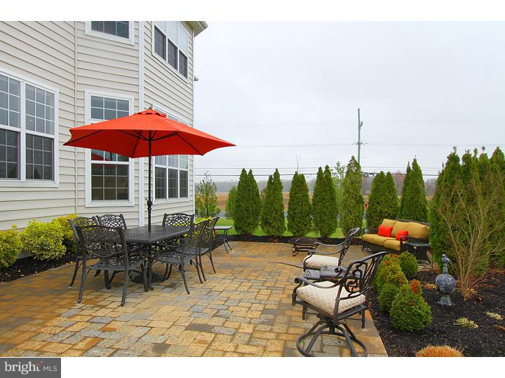 2 Alexis Court Mickleton, NJ 08056 - Photo 3 of 25 Patio
