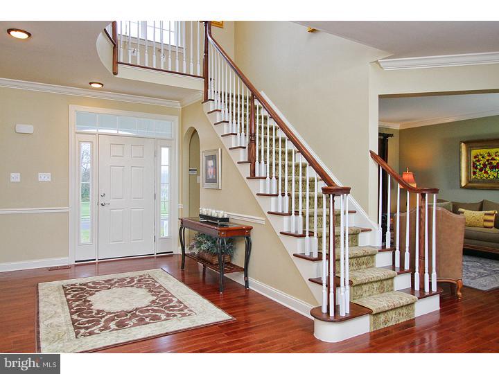 2 Alexis Court Mickleton, NJ 08056 - Photo 4 of 25 Foyer