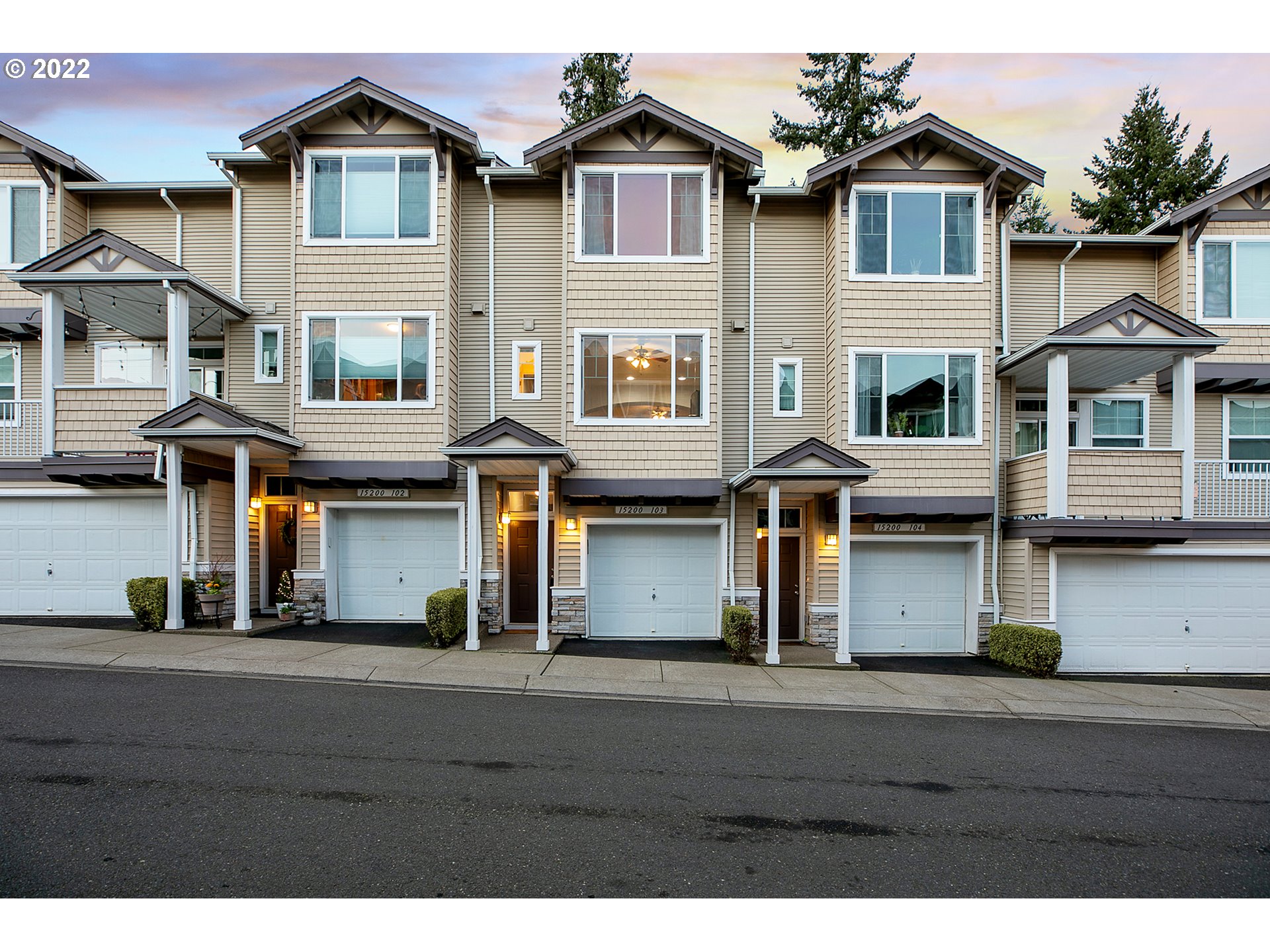 15200 Southwest Sparrow Loop, Unit 103 Beaverton, OR 97007 - Photo 1 of 28 Gallery Image 1