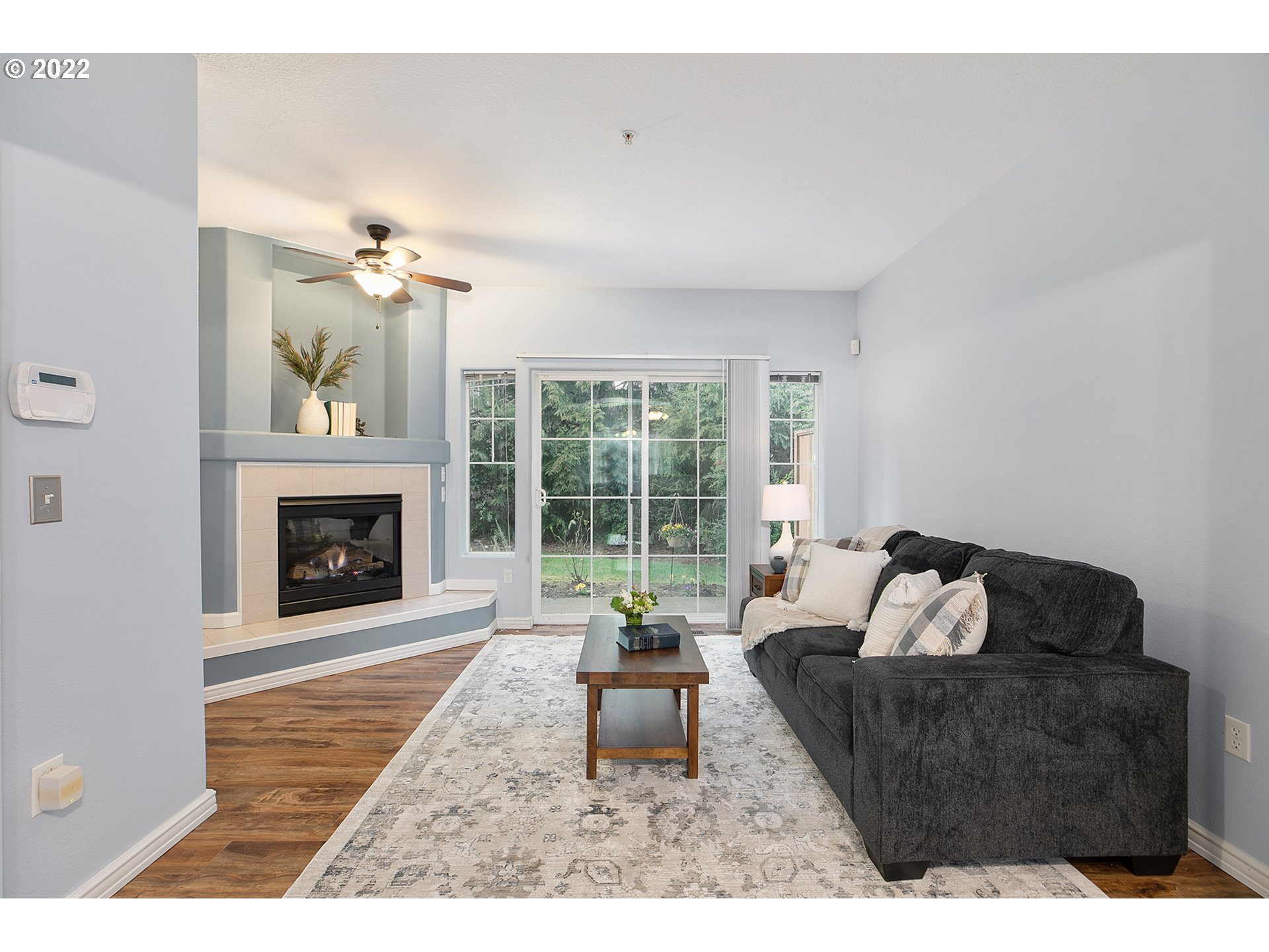 15200 Southwest Sparrow Loop, Unit 103 Beaverton, OR 97007 - Photo 2 of 28 Gallery Image 2