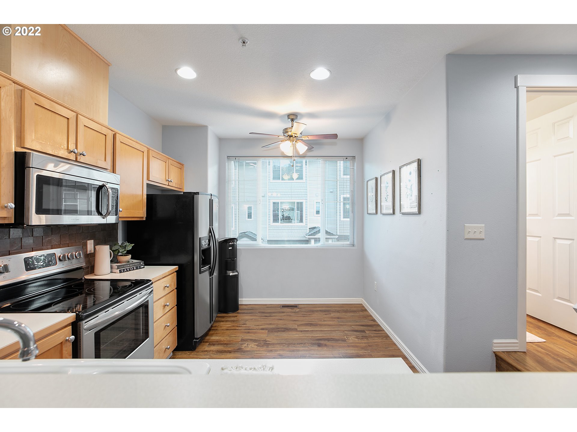15200 Southwest Sparrow Loop, Unit 103 Beaverton, OR 97007 - Photo 10 of 28 Gallery Image 10