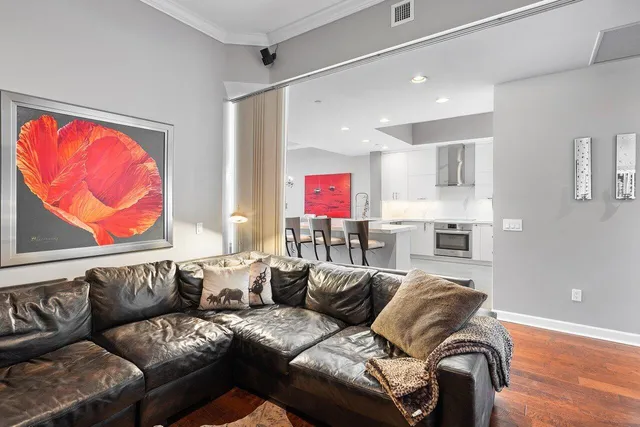 $5,250 | 2640 Lake Shore Drive, Unit 2609, Riviera Beach, FL 33404