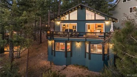 $769,000 | 43911 Yosemite Drive, Big Bear Lake, CA 92315