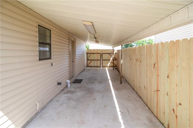 1817 Madewood Road Laplace, LA 70068 - Photo 24 of 27