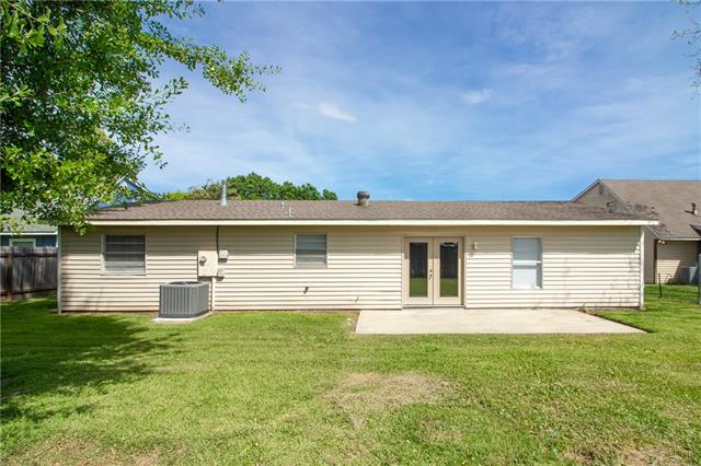 1817 Madewood Road Laplace, LA 70068 - Photo 25 of 27