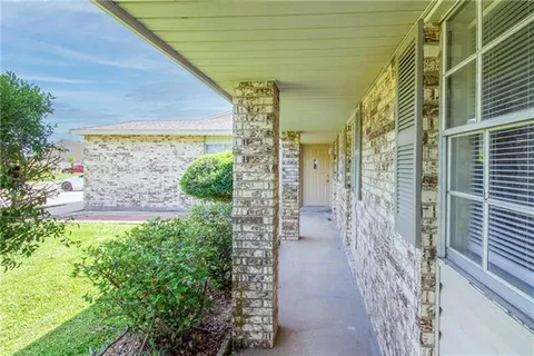 $227,000 | 1817 Madewood Road, Laplace, LA 70068