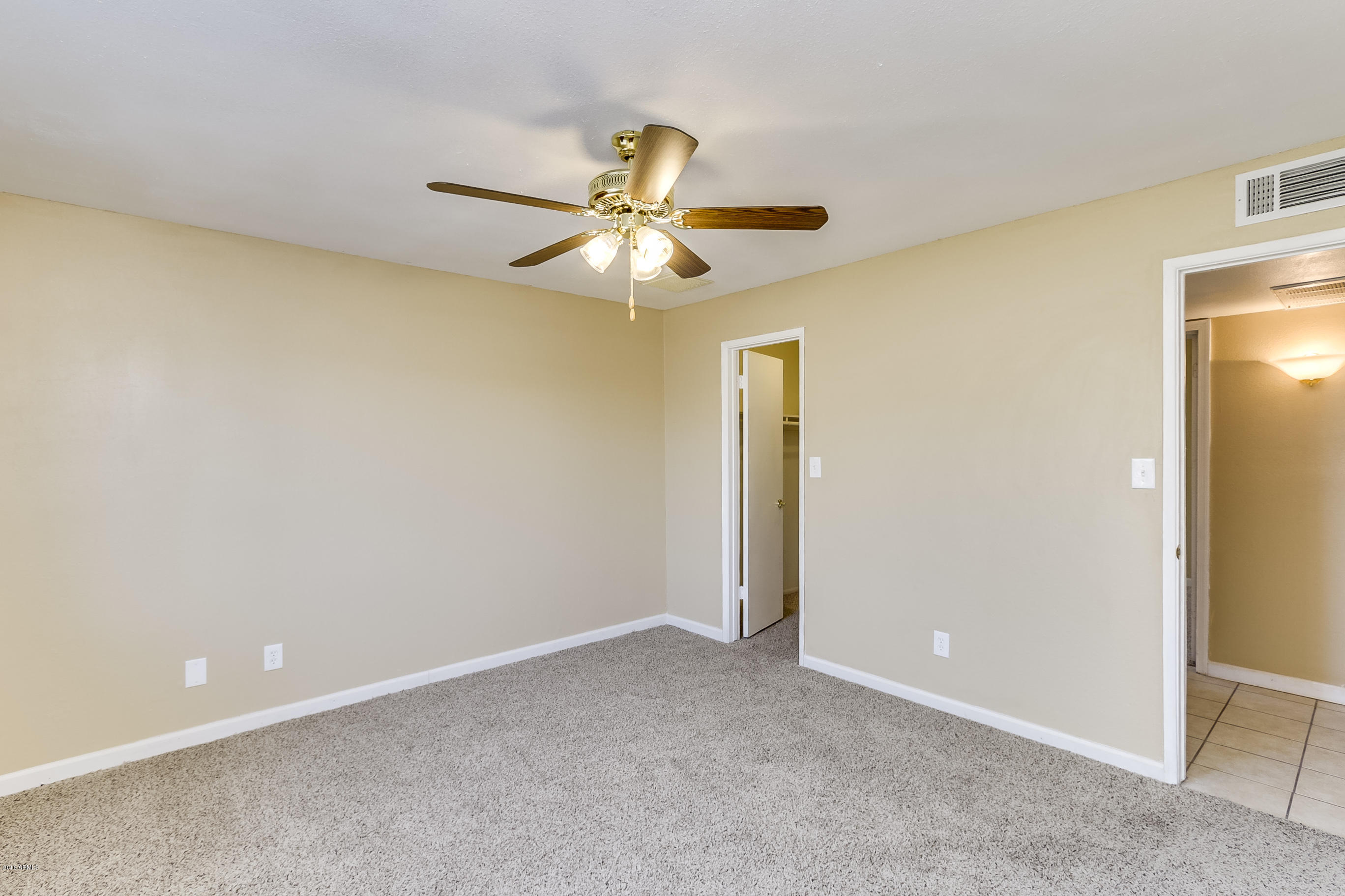 8614 West Piccadilly Road Phoenix, AZ 85037 - Photo 16 of 29 Picadilly - 026