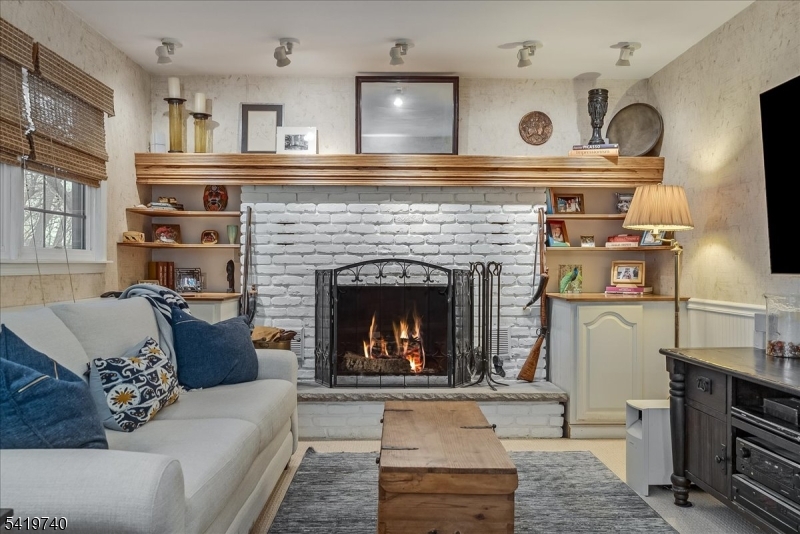 33 Pinkneyville Road Sparta, NJ 07871 - Photo 18 of 35