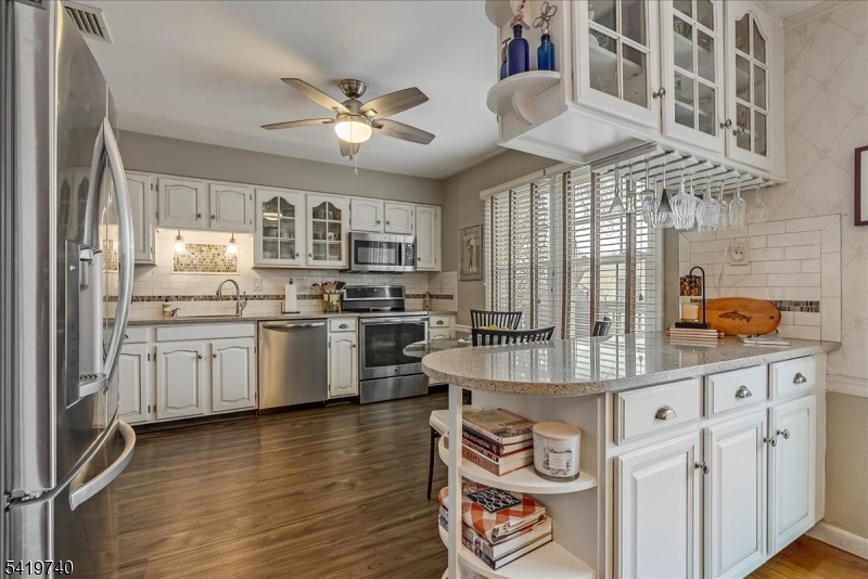 33 Pinkneyville Road Sparta, NJ 07871 - Photo 8 of 35