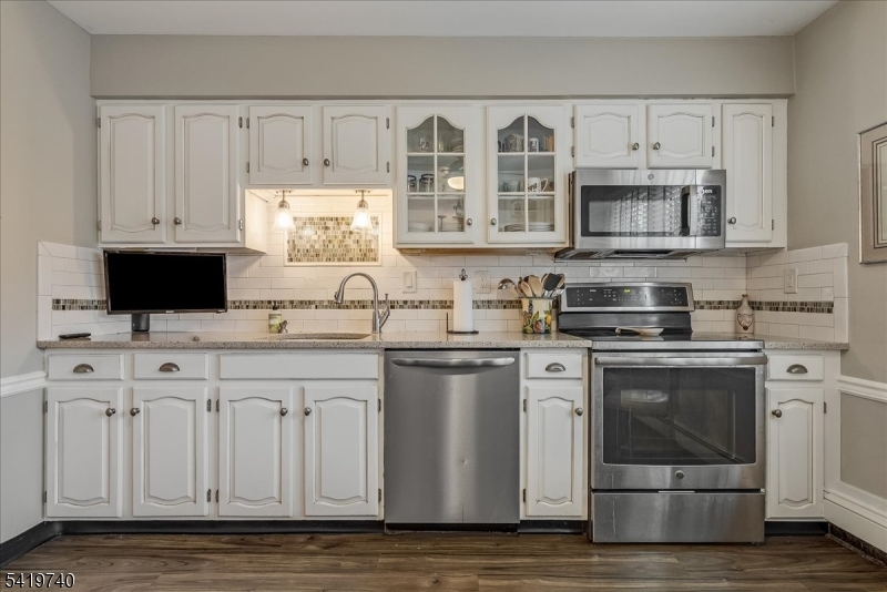 33 Pinkneyville Road Sparta, NJ 07871 - Photo 9 of 35
